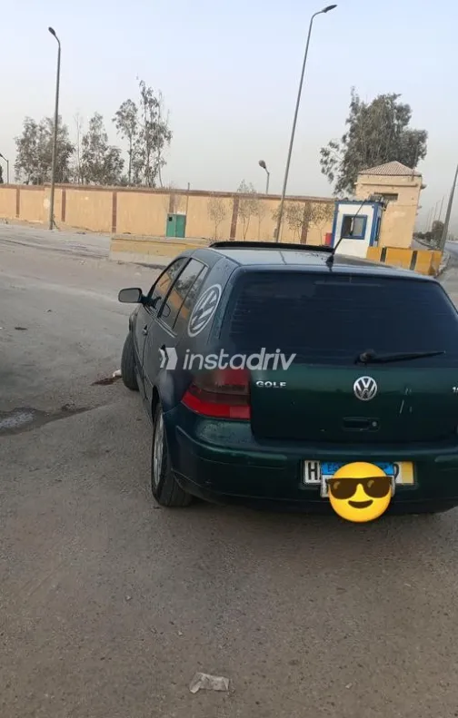 فولكس فاغن جولف 4 1999 أخضر غامق مستعملة للبيع - 6
