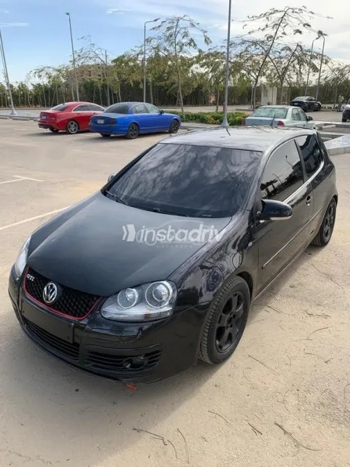 فولكس فاغن جولف 2008 أسود مستعملة للبيع - 3