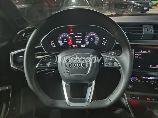 اودي Q3 2025 أسود مستعملة للبيع - 3