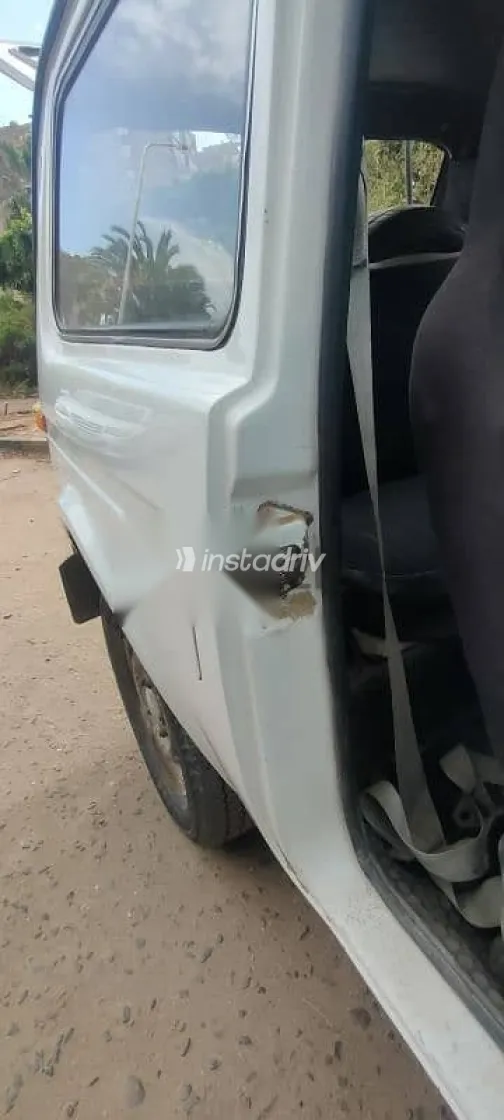 لادا نيفا 1982 أبيض مستعملة للبيع - 8