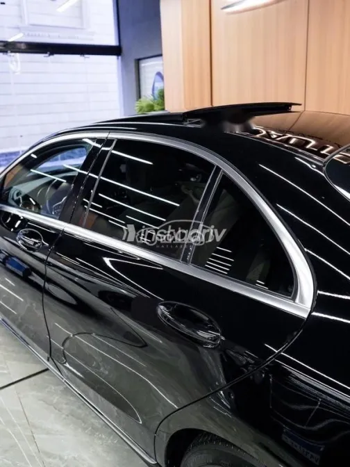 مرسيدس C 180 2019 أسود مستعملة للبيع - 1