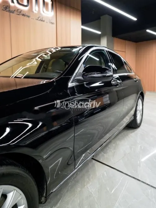 مرسيدس C 180 2019 أسود مستعملة للبيع - 4