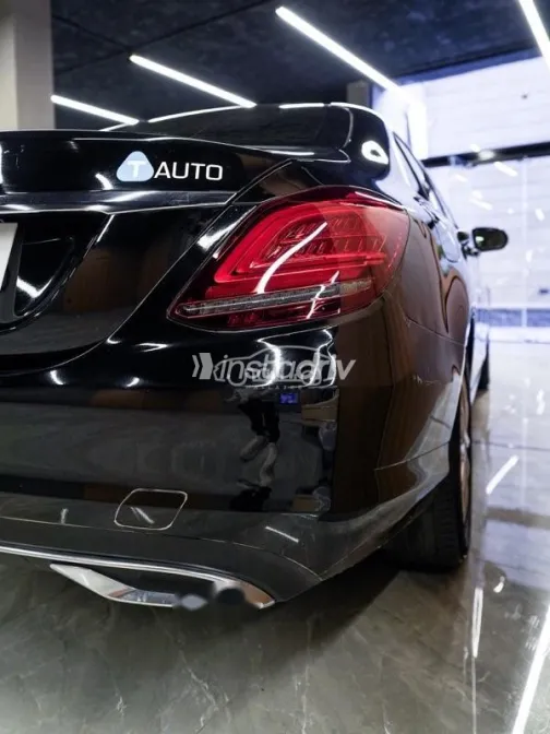 مرسيدس C 180 2019 أسود مستعملة للبيع - 10