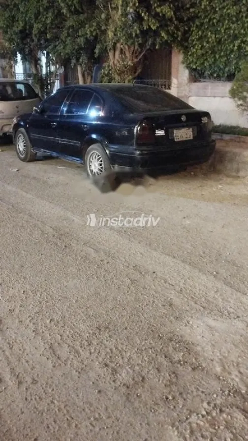 سكودا اوكتافيا A4 2000 أسود مستعملة للبيع - 4