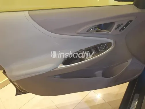 شيفروليه ماليبو 2019 أبيض مستعملة للبيع - 5