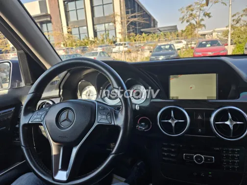مرسيدس GLK 250 2015 أبيض مستعملة للبيع - 1