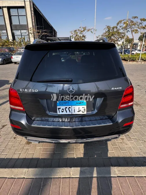 مرسيدس GLK 250 2015 أبيض مستعملة للبيع - 9