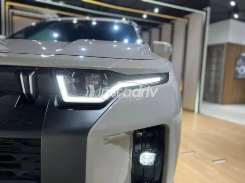 كي جي ام توريس 2025 فضي مستعملة للبيع - 6