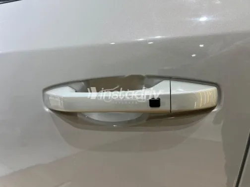 كي جي ام توريس 2025 فضي مستعملة للبيع - 8