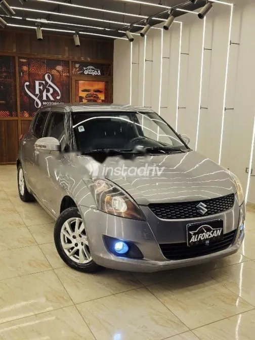 Suzuki Swift 2015 Gray Used for Sale - 2