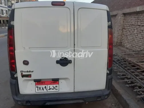 فيات دوبلو 2015 أبيض مستعملة للبيع - 5