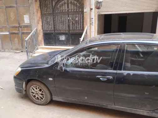 ميتسوبيشي لانسر بومة 2004 أسود مستعملة للبيع - 2