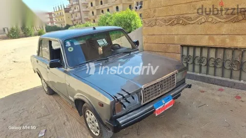 لادا 2107 2007 فضي مستعملة للبيع - 2