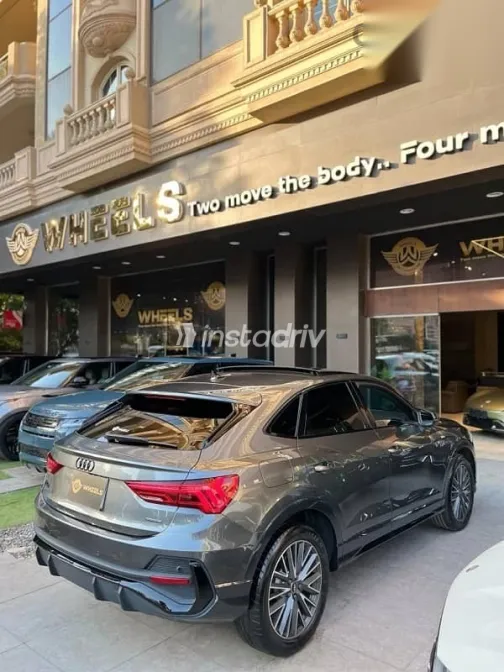 اودي Q3 2024 رمادي مستعملة للبيع - 2