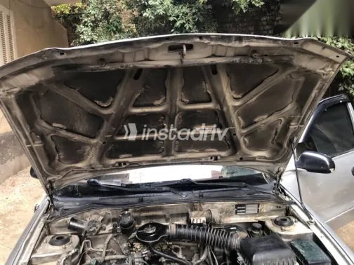 هيونداي اكسنت 2006 فضي مستعملة للبيع - 3