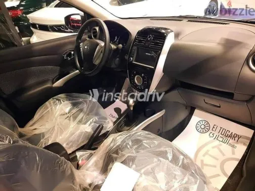 نيسان صنى 2026 ذهبي جديدة للبيع - 3