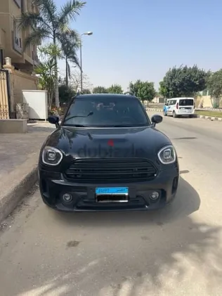 مينى كوبر 2023 أسود مستعملة للبيع