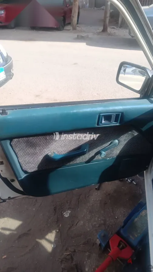 هوندا سيفك 1987 أبيض مستعملة للبيع - 5