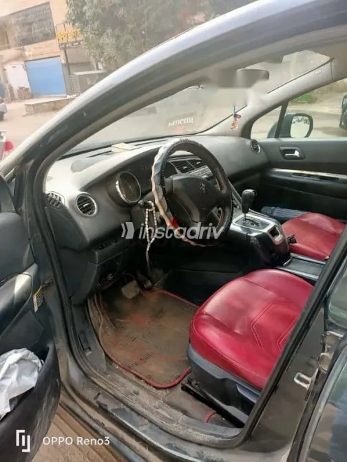 بيجو 5008 2014 رمادي مستعملة للبيع - 5