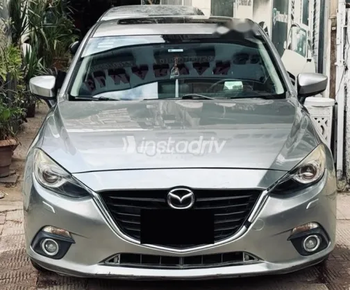 Mazda 3 2015 Gray Used for Sale - 1