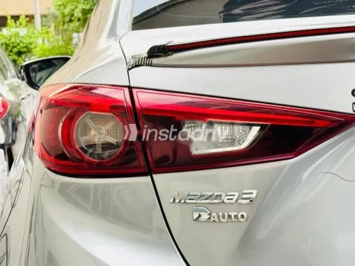 Mazda 3 2015 Gray Used for Sale - 10