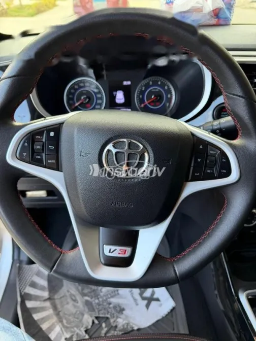 Brilliance V3 2024 Silver Used for Sale - 2