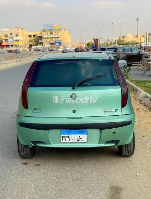 فيات بونتو 2000 أخضر مستعملة للبيع - 3