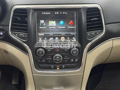 Jeep Grand Cherokee 2014 Red Used for Sale - 7