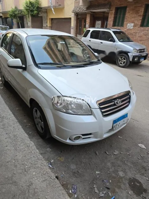 دايو جنترا 2007 أبيض مستعملة للبيع - 3