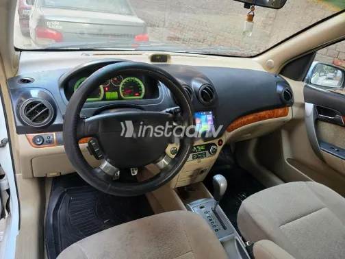 دايو جنترا 2007 أبيض مستعملة للبيع - 6