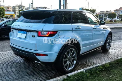 Land Rover Range Rover Evoque 2016 White Used for Sale - 4
