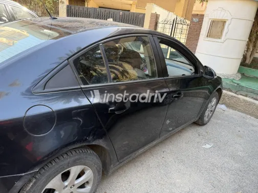 شيفروليه كروز 2016 أبيض مستعملة للبيع - 3