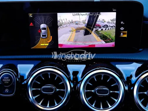 مرسيدس A 180 2022 أحمر غامق مستعملة للبيع - 10