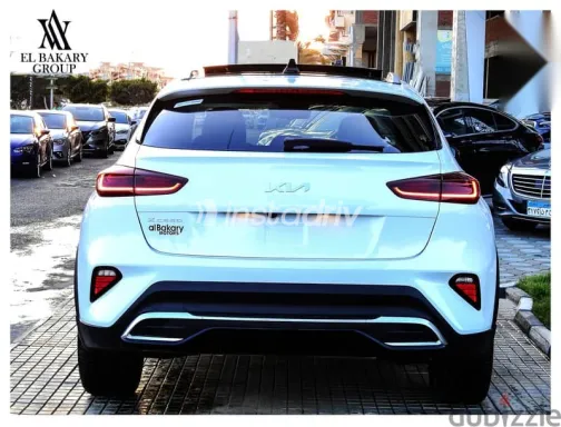 Kia Xceed 2024 White Used for Sale - 6