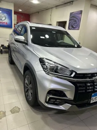 شيرى 8  تيجو 2026 أبيض مستعملة للبيع