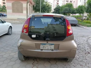 بى واى دى‬ F0 2013 بني مستعملة للبيع