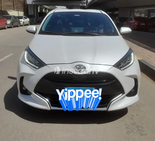 Toyota Yaris 2022 White Used for Sale - 5