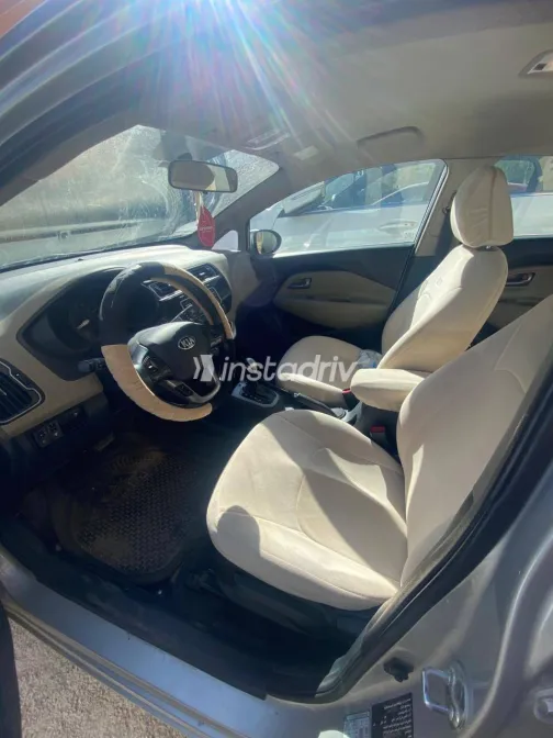 Kia Rio 2016 White Used for Sale - 3