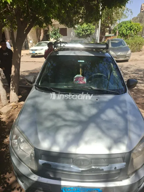 لادا جرانتا 2019 أبيض مستعملة للبيع - 1