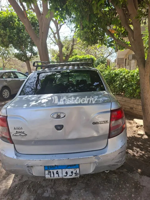 لادا جرانتا 2019 أبيض مستعملة للبيع - 2