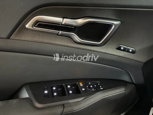 Kia Sportage 2025 White Used for Sale - 5