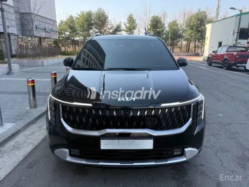 كيا كارنفال 2026 أبيض مستعملة للبيع - 9