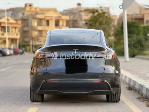 تسلا موديل 3 2024 رمادي جديدة للبيع - 4