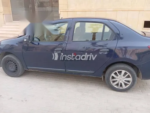 رينو لوجان 2019 أزرق غامق مستعملة للبيع - 2