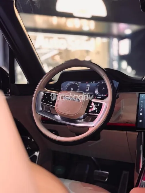 لاند روفر رنج روفر فوج 2023 رمادي مستعملة للبيع - 9