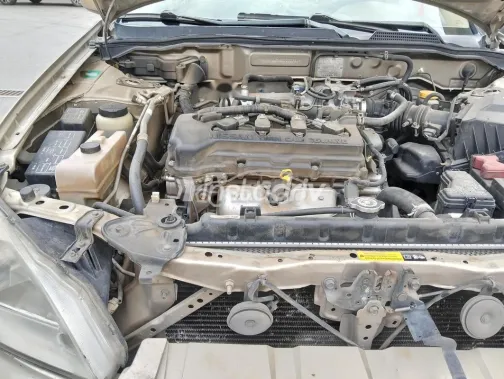 نيسان صنى 2014 ذهبي مستعملة للبيع - 8