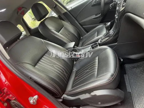 اوبل أسترا 2021 أبيض مستعملة للبيع - 8