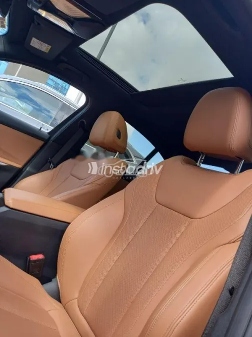 بي ام دبليو 320 2024 رمادي مستعملة للبيع - 1