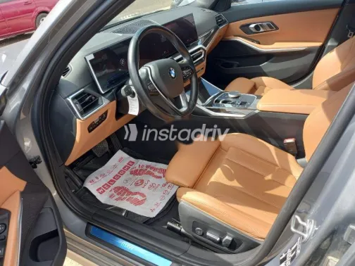 بي ام دبليو 320 2024 رمادي مستعملة للبيع - 3