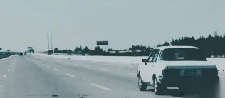 مازدا 626 1981 أبيض مستعملة للبيع